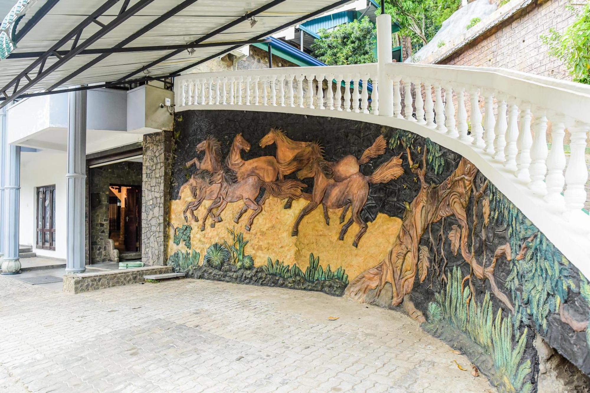Kandy Paradise Hotel & Spa Gelioya Exterior foto